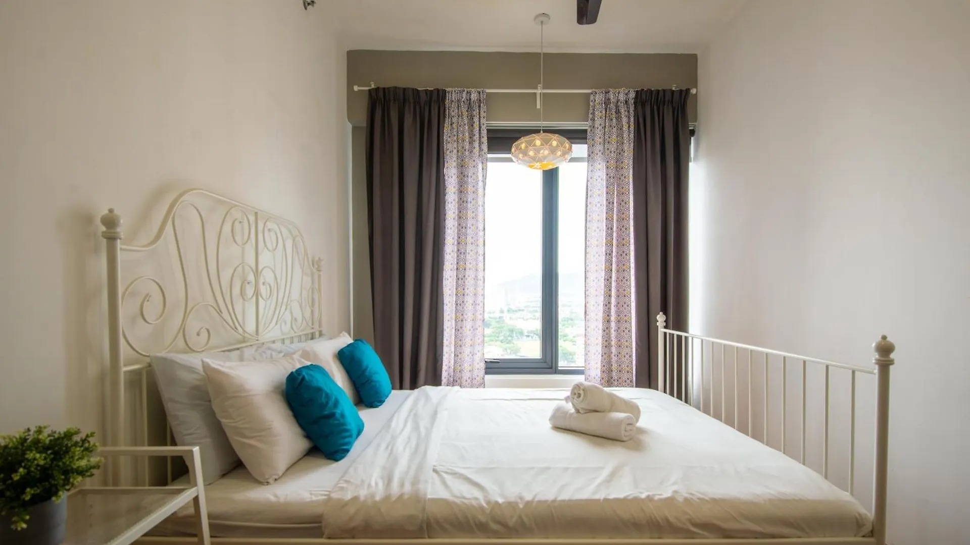 Ferienwohnung Casa Orient @ Macalister 218 ❈中路218东方之家 3BR 8PAX George Town